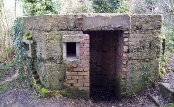 FW3/22 Pillbox defending Railblock at Tongham