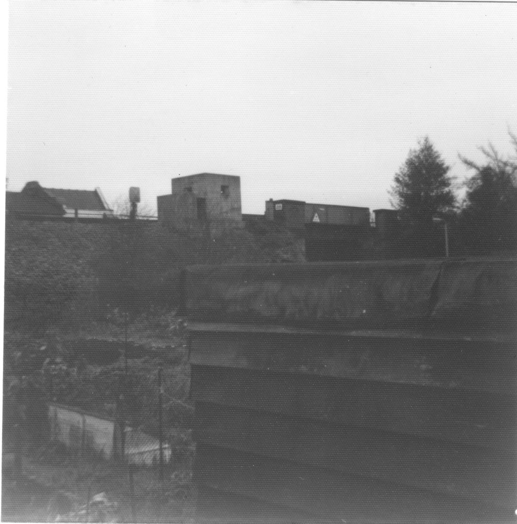 Kew Railway Bridge variant E34853