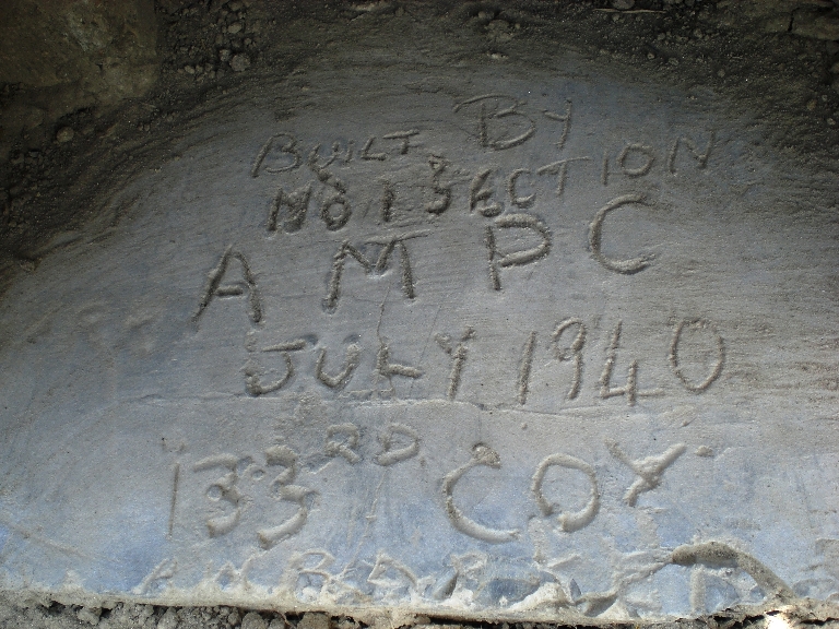 Original graffiti in loophole showing who built and when.