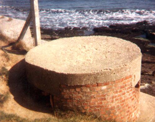 Type 25 Pillbox At Nothe Fort (Now Demolished) SY686-786 c1983