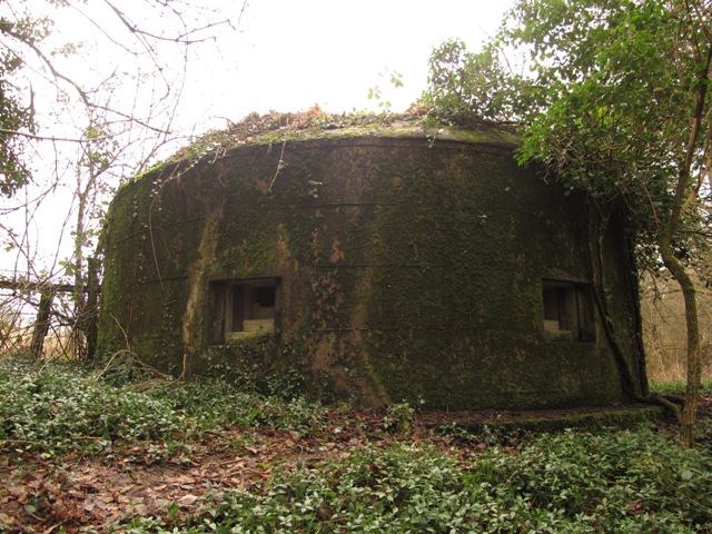 Positioned on the edge of a steep bank at Chilworth this Drum has tall loopholes to allow deprssion of the LMG or Boys AT Rifle.